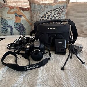 Canon PowerShot SX50 HS Digital Camera Bundle Soft Bag 2 Batteries Mini Tripod++